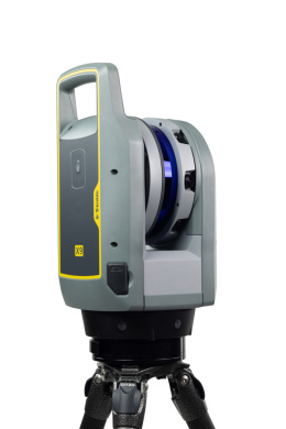 Skaner laserowy 3D Trimble X9 - inwentaryzacja budynków, skanowanie pomieszczeń