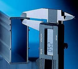 Poziomica SOLA AZM 60 cm/ 2 magnesy Poziomica SOLA AZM 60 cm/ 2 magnesy