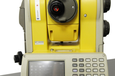 Tachimetr Topcon GPT-9003m servo - używany Tachimetr Topcon GPT-9003m servo - używany
