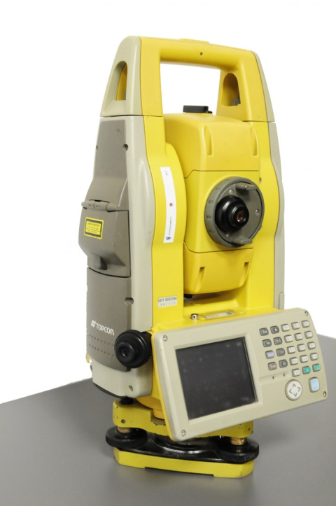 Tachimetr Topcon GPT-9003m servo - używany Tachimetr Topcon GPT-9003m servo - używany